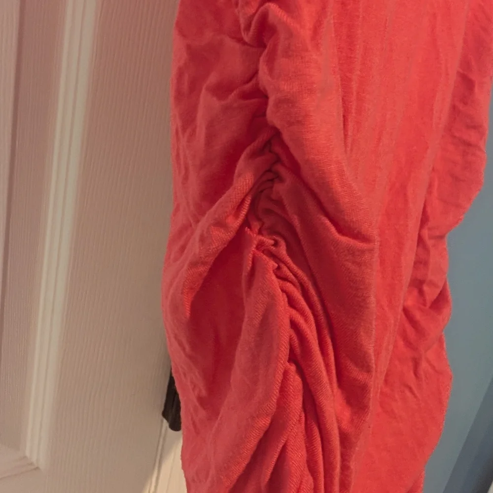 A Pea in the Pod Maternity Tee - Picture 3 of 3